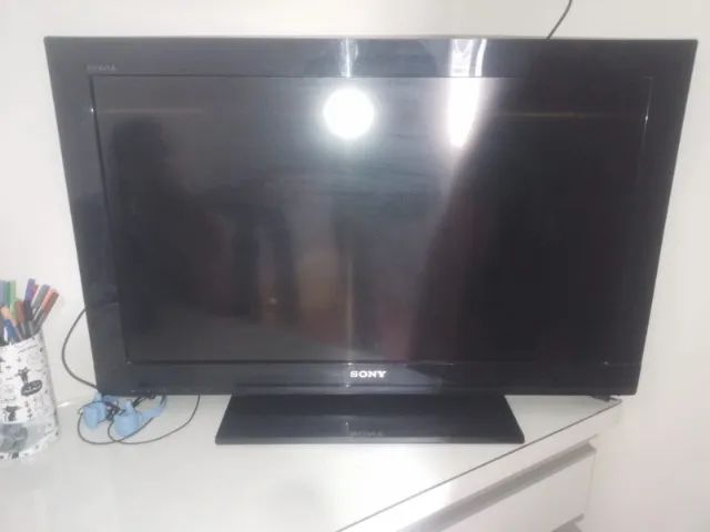TV 32 P