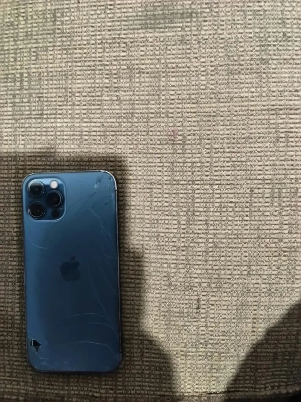 iPhone 12 Pro 128gb  - Foto 2
