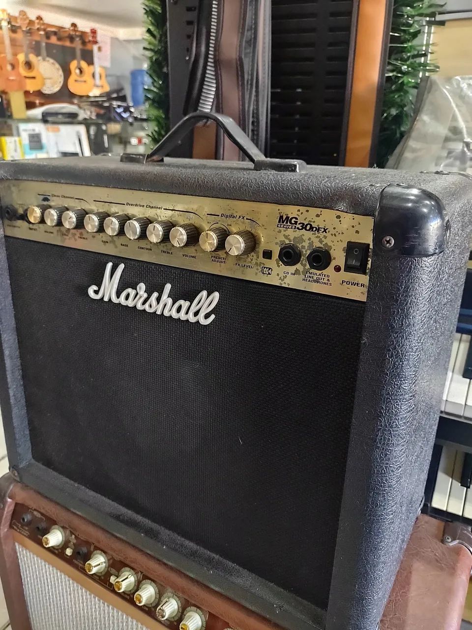 Marshall  MG30 DFX combo ACEITO TROCAS  - Foto 2