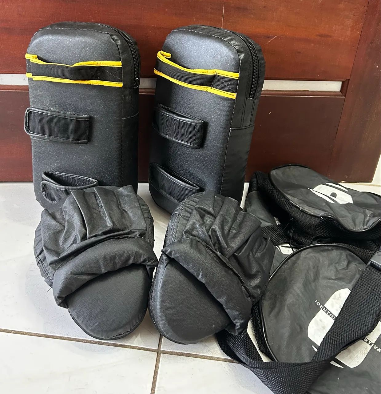 Kit Aparador e Manopla + bolsa - Foto 4