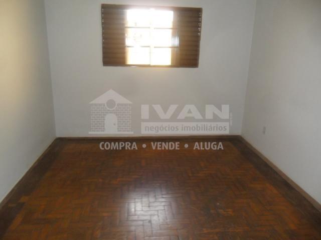 Casa para alugar com 2 dormitórios em Martins, Uberlândia cod:211346 - Foto 3