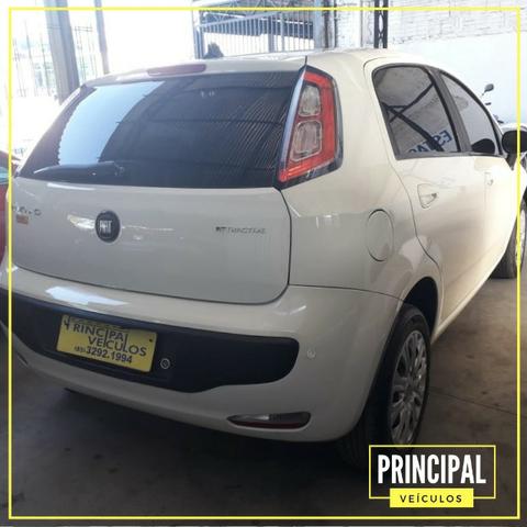 Fiat Punto Attractive 1.4 2013 Completo - Foto 4