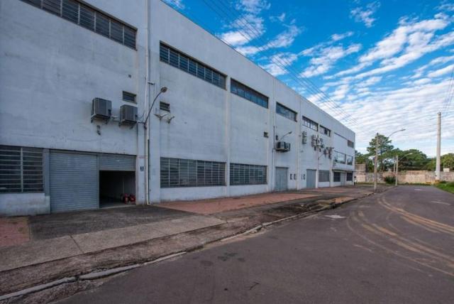 Pavilhão com 745 m² no sarandi