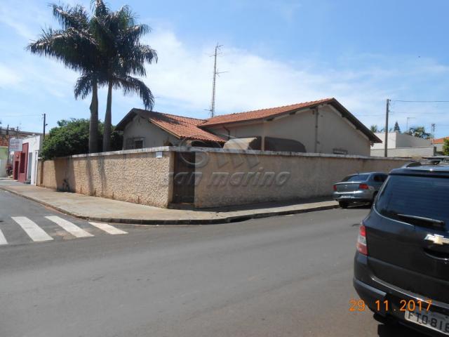 Casa à venda com 3 dormitórios em Centro, Jaboticabal cod:V319