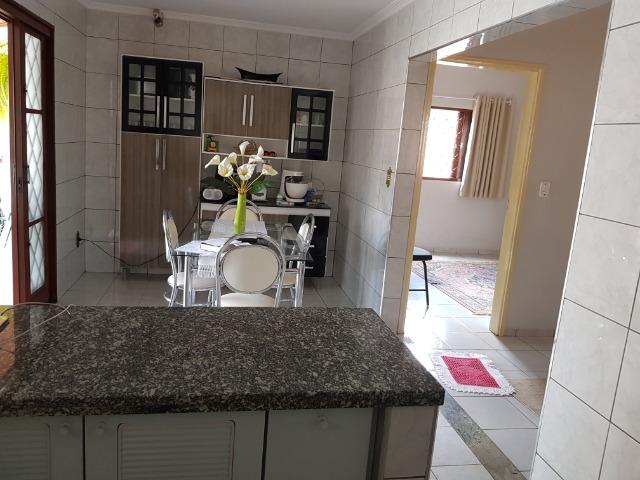 Casa Muito bem construída, 02 suítes com terreno de 363 m2, b. Aeroporto . Confira! - Foto 17