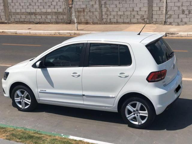 Volkswagen - Fox - 1.6 - Highline