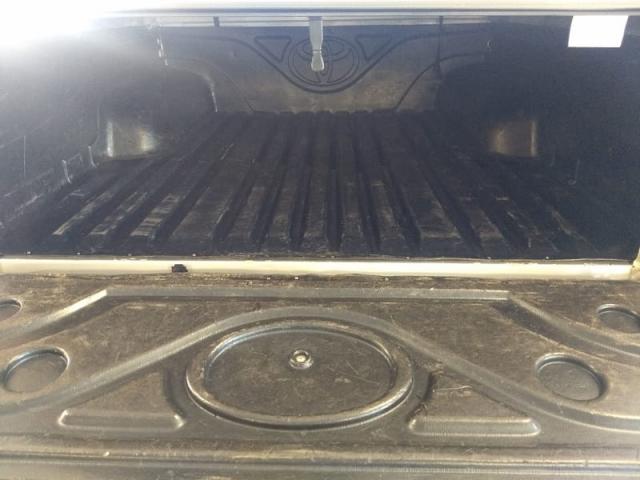 TOYOTA HILUX CD 4X4 SRV 2012 - Foto 8