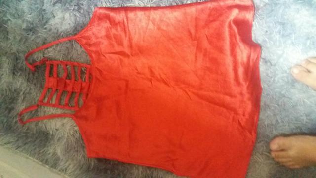 3 blusas lindas vesti P e M - Foto 4