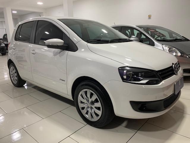VW Fox 1.0 I-Trend - 2014 - Completo - Em Excelente estado de Conservação ! ! !