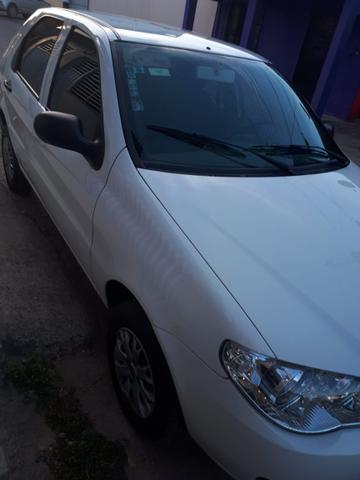 Palio 4 portas 2015/15 13000 km rodado - Foto 3