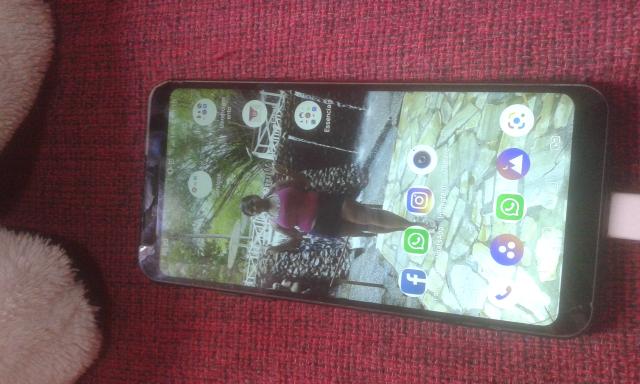 Vendo celular Q7 plus - Foto 3