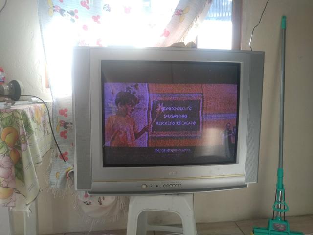 Vendo duas TV's por 180