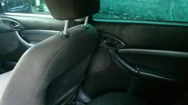 Ford focus 1.6 - Foto 7