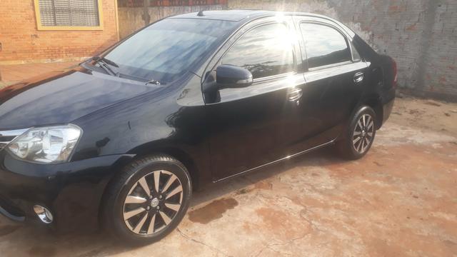 Etios platinum top única dona novíssimo abaixou preço