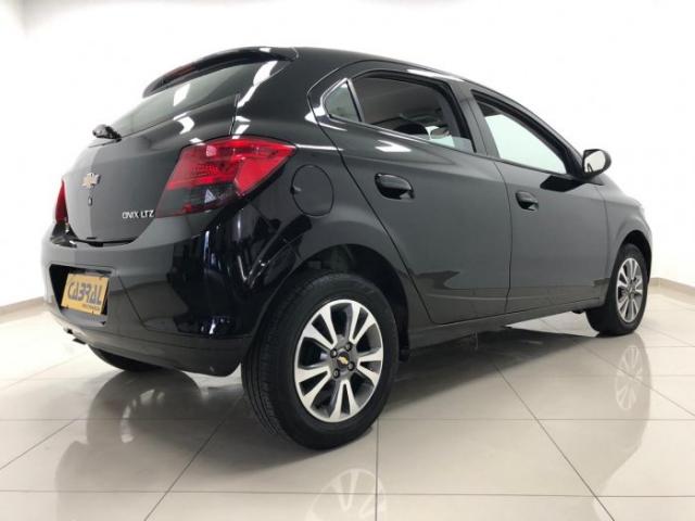 Chevrolet onix 2016 1.4 mpfi ltz 8v flex 4p manual - Foto 3