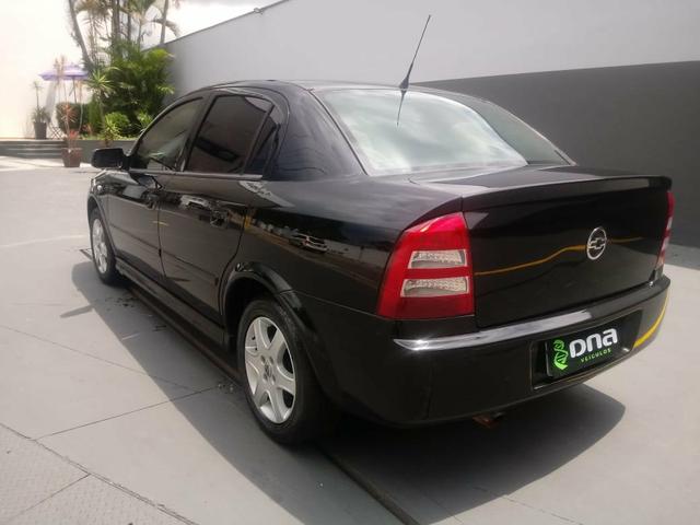 GM - CHEVROLET ASTRA SEDAN/ ASTRA GL SEDAN 1.8 MPFI 4P 