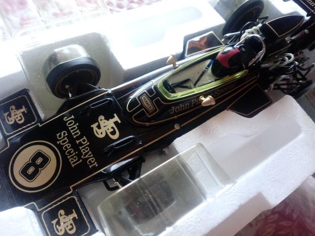Miniaturas carro 1/18
