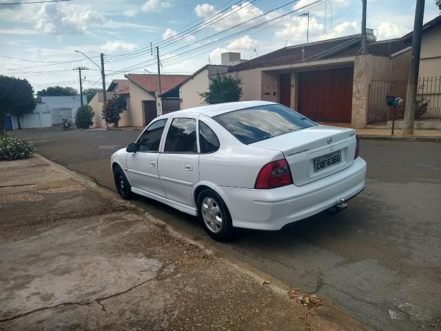 Vectra 2.2 MPFI GLS 8v 2000 Raridade - Foto 3
