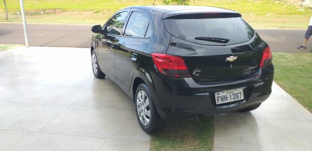Ônix 1.4 LT 2014 completo aceito troca - Foto 4