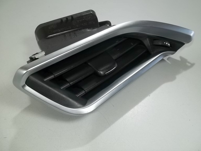 Difusor De Ar Lado Esquerdo Peugeot 208 2015 - Foto 3