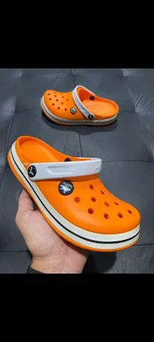 Sandálias crocs