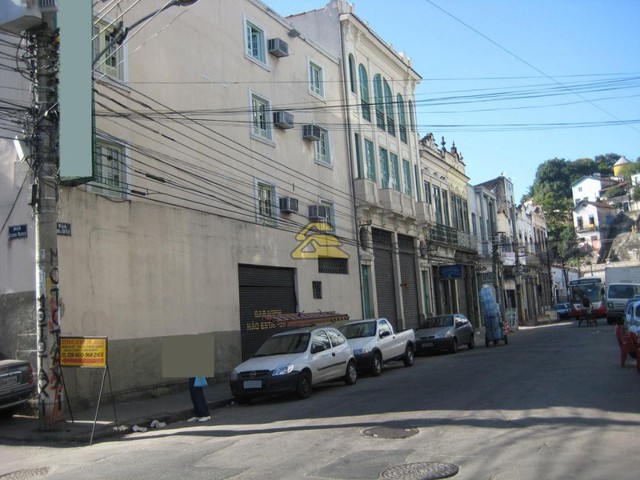 Centro | Prédio Comercial 48 quartos, sendo 6 suites