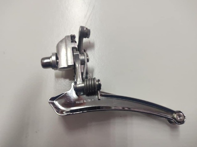 Câmbio dianteiro antigo  anos 90 p/ Speed braze on marca Gipieme Italiano em ótimo estado - Foto 2