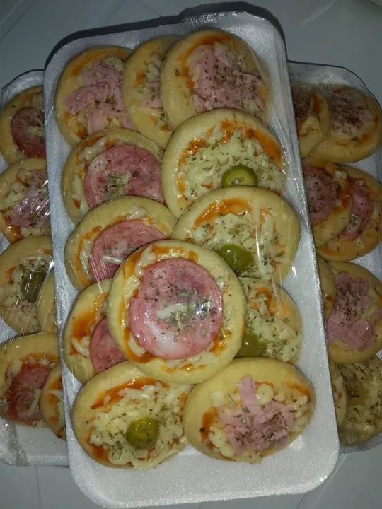 Mini pizzas, pizzas brotinho, pizzas 30 cm pré assadas congeladas  - Foto 2