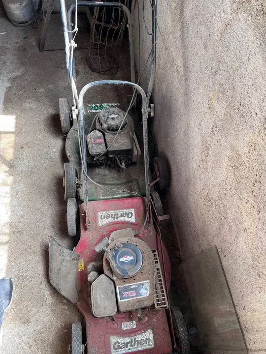 02 Máquinas de cortar grama