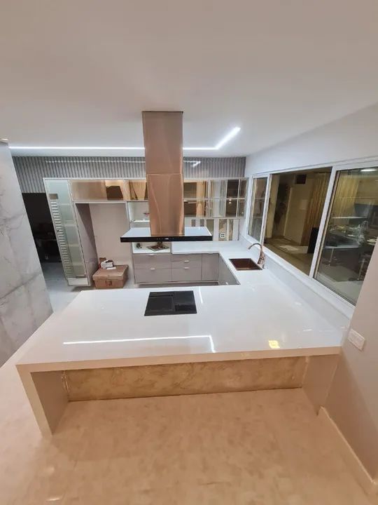 Pia em porcelanato 