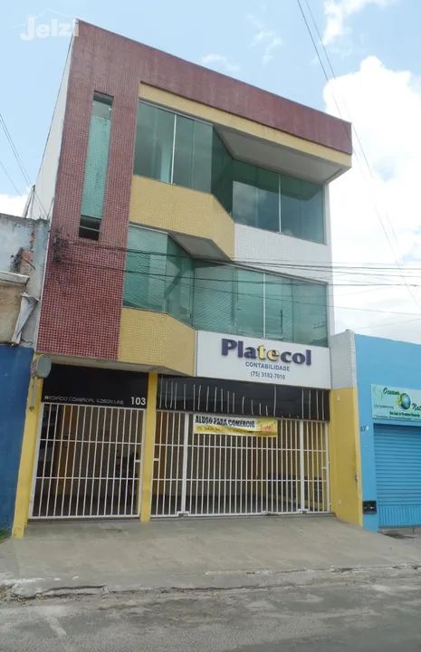Centro 172m2, com estacionamento, salas comerciais, em Alagoinhas/Ba - Foto 2
