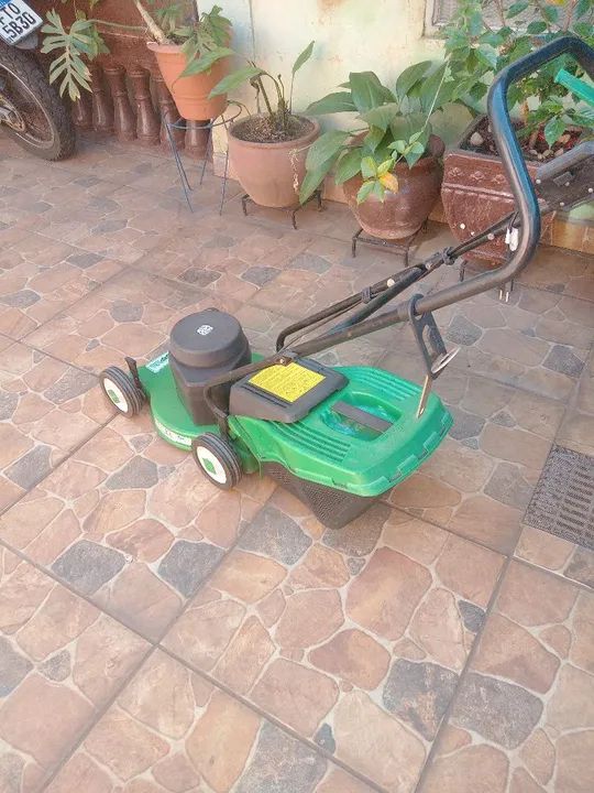 Máquina de cortar grama mc40 - Foto 3