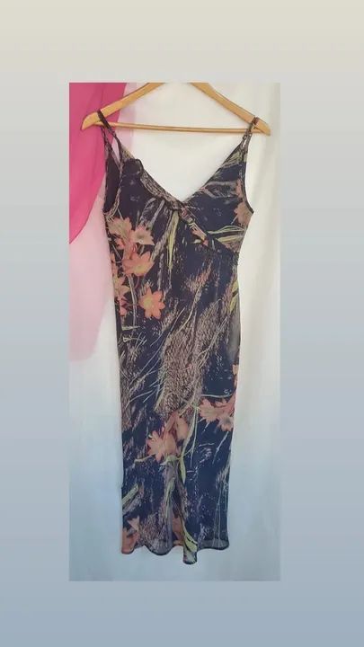 Vestido Social em Crepe - Foto 4