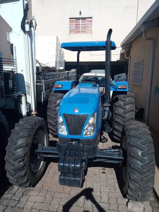 Vende-se Trator New Holland TT75 - Ano 2020/2020 - Foto 2