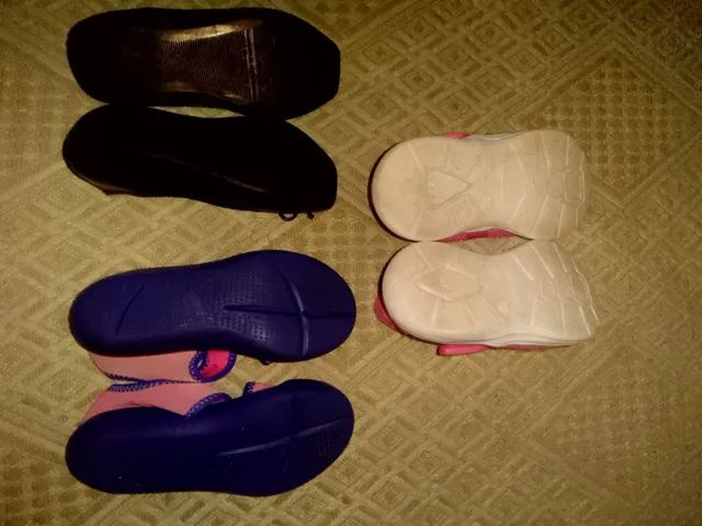 3 PARES DE SAPATOS INFANTIS n°27. - Foto 3