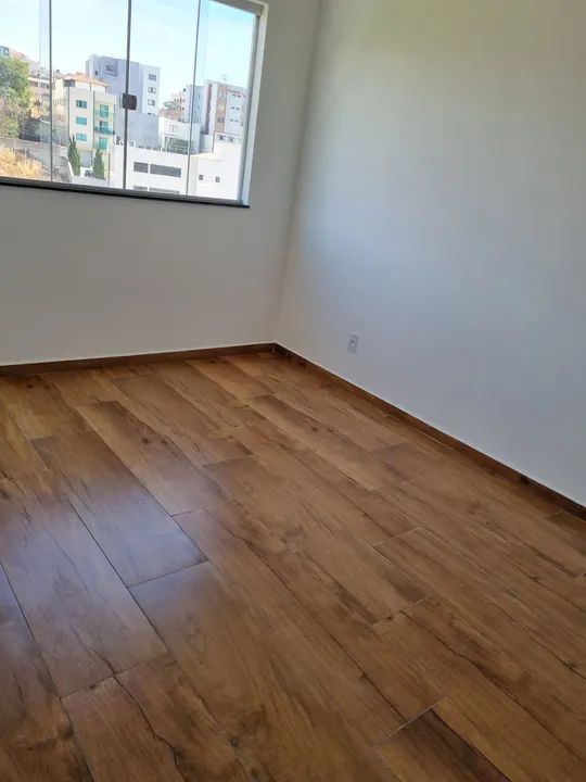 Aluga-se apartamento novo no centro