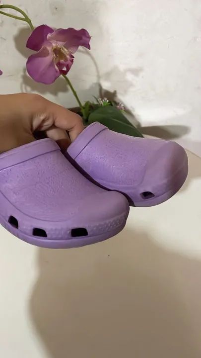 Crocs Rosa Tamanho 21/22 - Foto 2