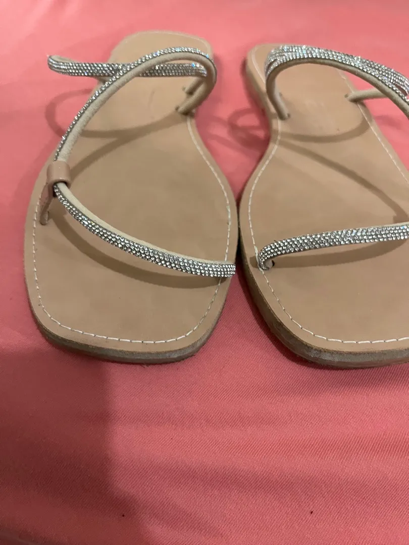 Rasteirinha/ sandalinha Santa Lolla com Strass