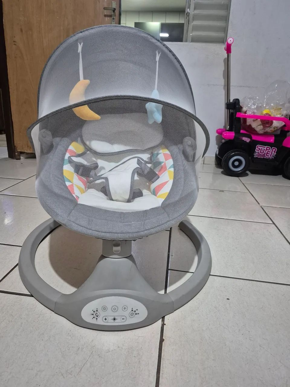 Cadeirinha de balanço elétrica para bebê 