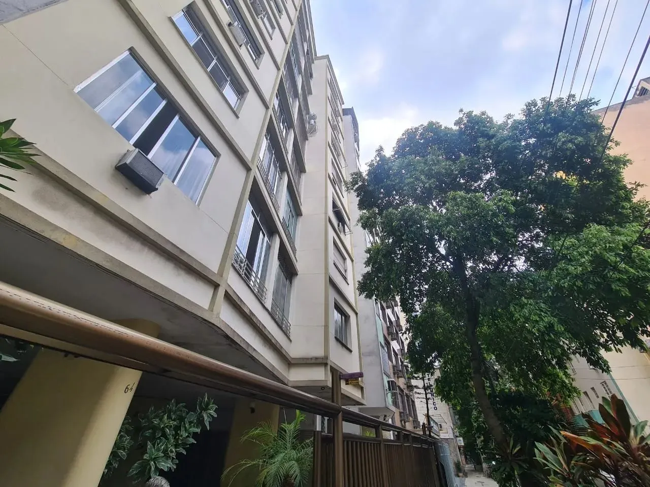 Conjugado reformado no Flamengo - Rio de Janeiro - RJ