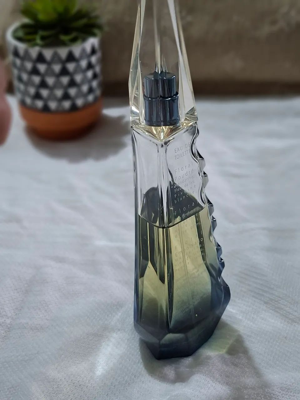 Perfume Francês Givenchy Ange ou Démon Tendre Eau de Toilette.  - Foto 2