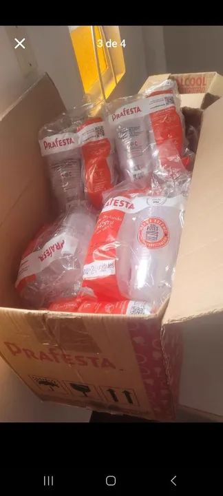 CAIXA DE COPO COM TAMPA 145ML