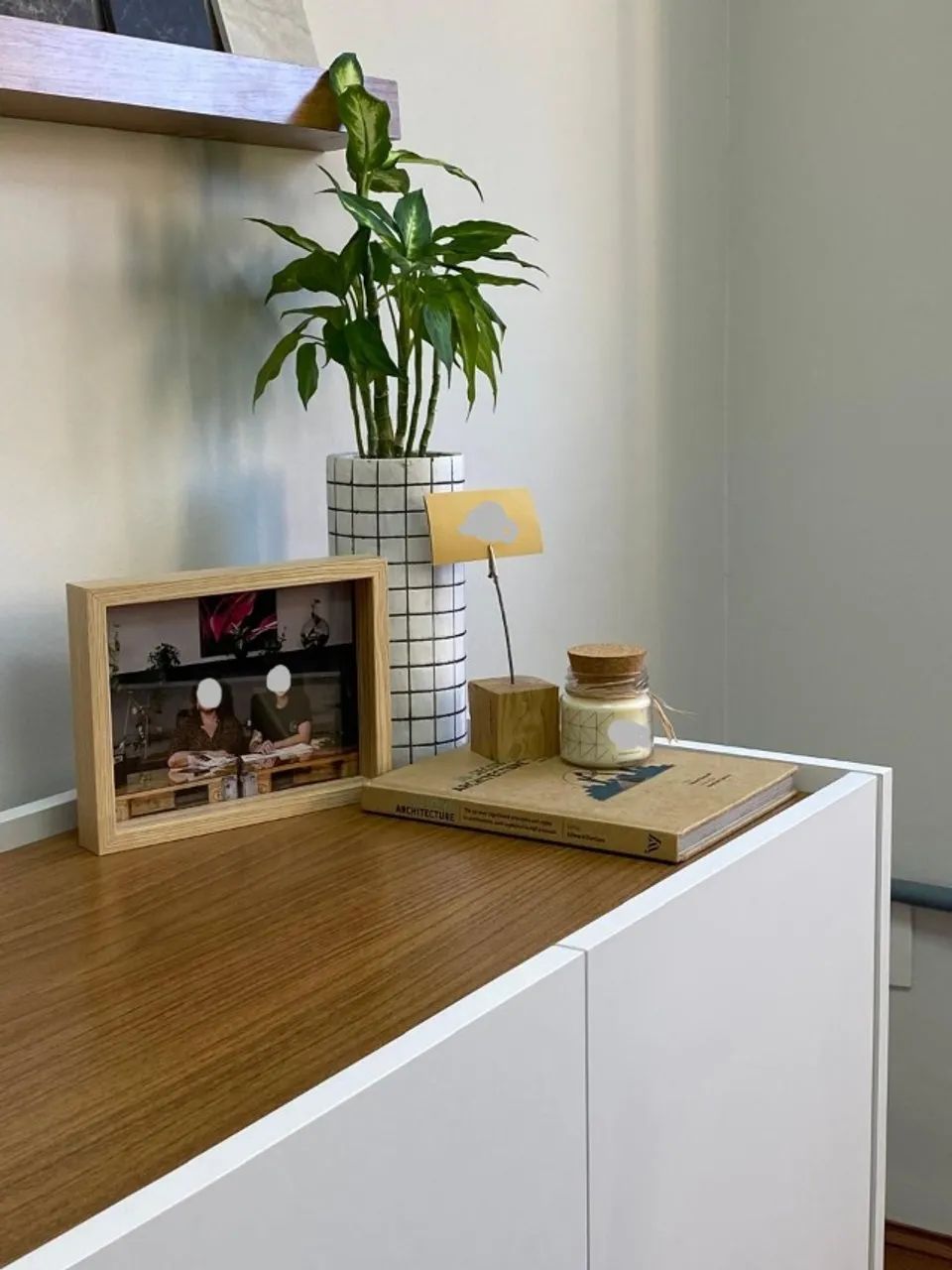 Conjunto escritório: Mesa para 4 pessoas + Aparador + Prateleiras - Foto 2