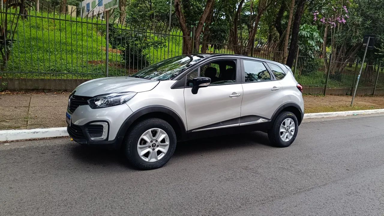 Captur 1.6 life automático 2020 p Uber Black - Foto 2