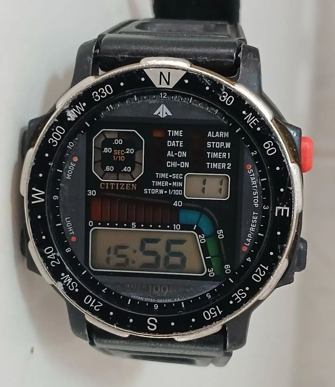 Relógio CITIZEN WINDSURFING D060 japan anos 80 raro exemplar de