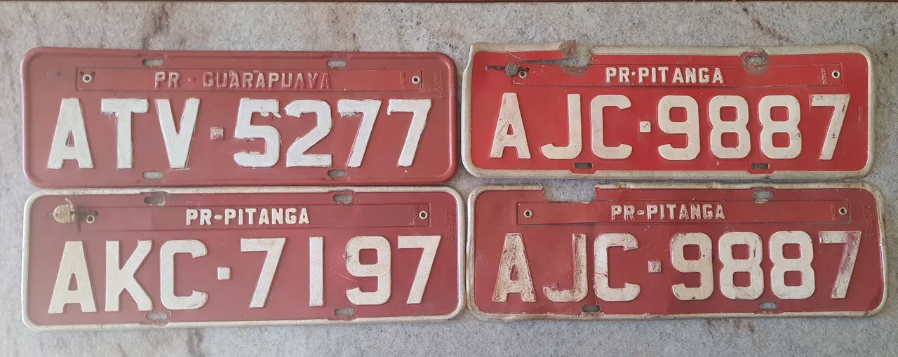 4un Placas de Carro Antigas - Colecionador