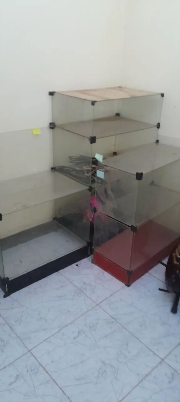 Prateleira de vidro
