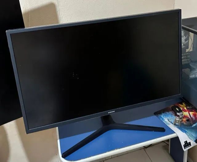 Monitor LED Samsung Lu32j590uq 32" Ultrahd 4k Freesync 60hz  - Foto 2
