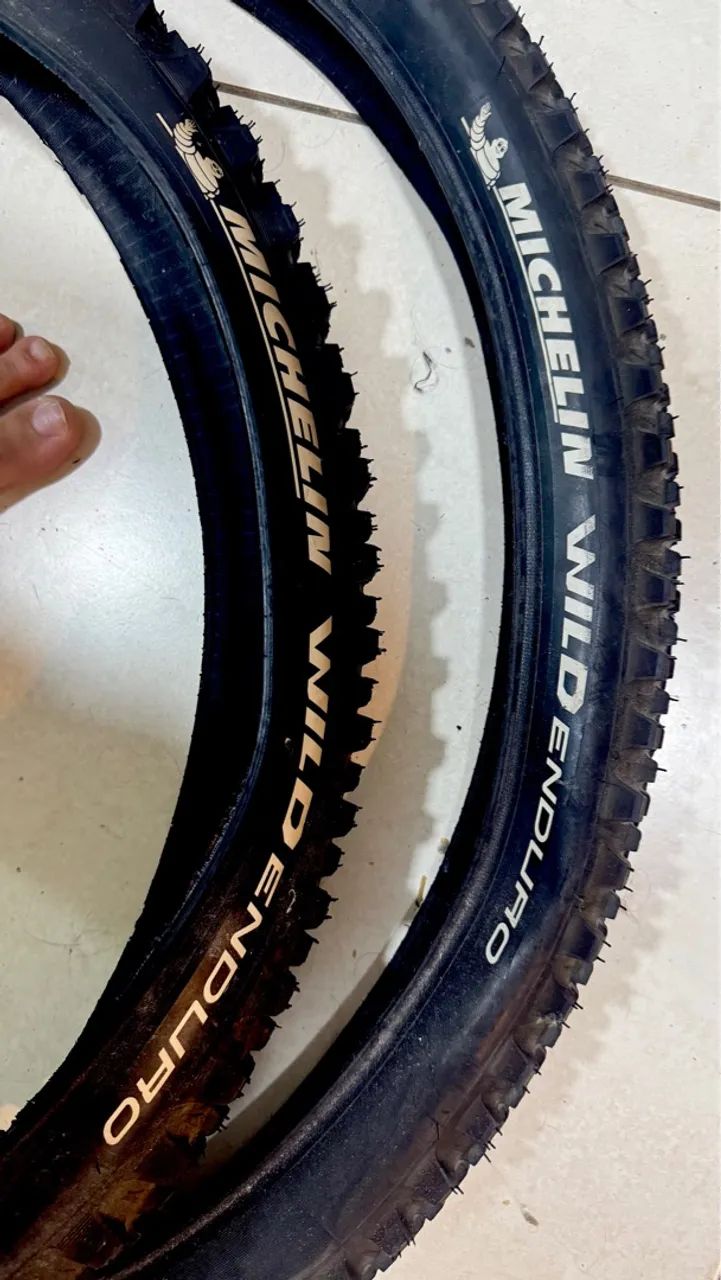 Pneu Michelin Wild Enduro Competition 29 / 2.40 Tubeless - Foto 2