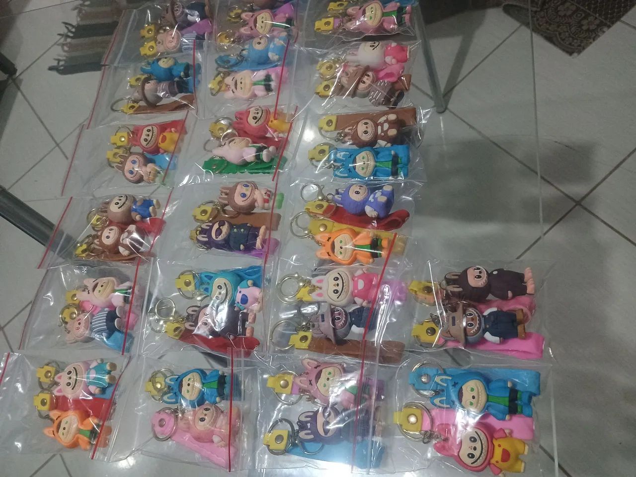 Labubu _Chaveiros kit- LABUBU  brinquedo diferenciados 